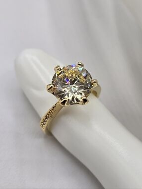 Swarovski Crystal Elements Gold Statement Ring Pale Yellow Citrine Size 8.75